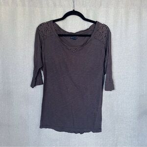 American Eagle Outfitters Lace Accent Top Dark Gray 3/4 Sleeve Size S